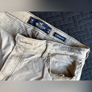 Tan women’s Hollister Jeans